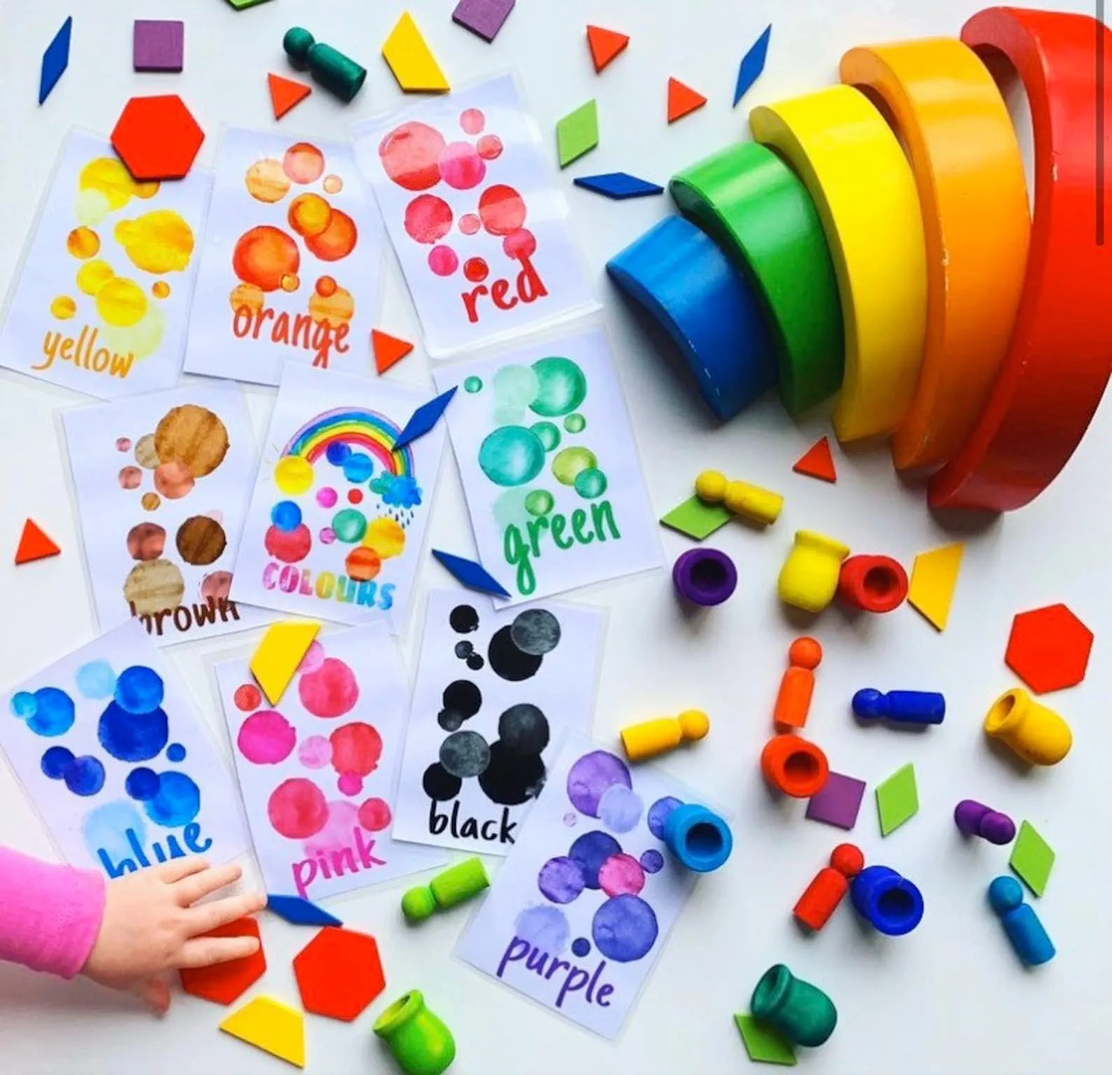 Colours Flash Cards By Devine Little Mind
