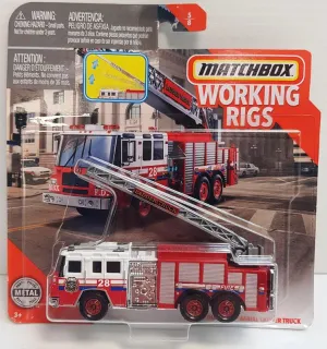 Matchbox Working Rigs 5/8 PieRCe Quantum Aerial Ladder Truck