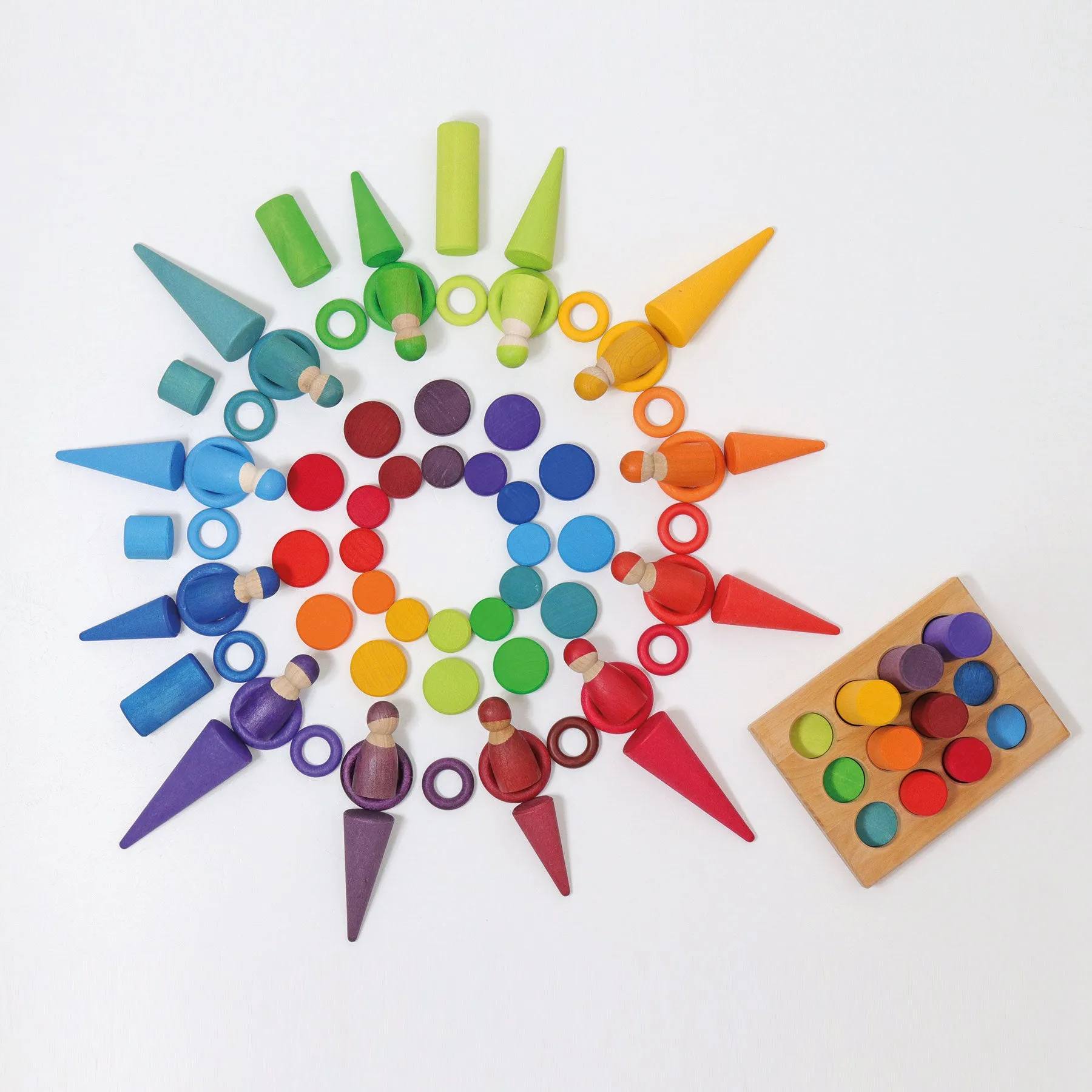 Small Rainbow Roller with Sorting Board Game Grimms New 2020 Range