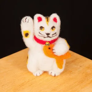 WoolPets Maneki-neco Felting Kit